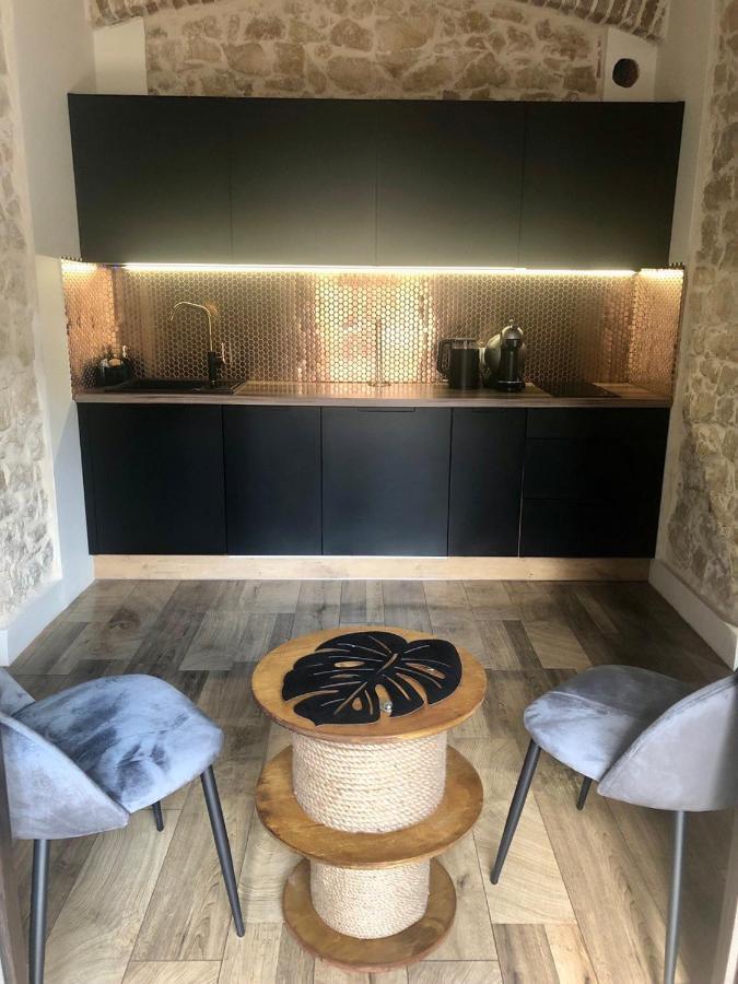 Kamieniczka 12 Apartamenty Częstochowa Exteriör bild